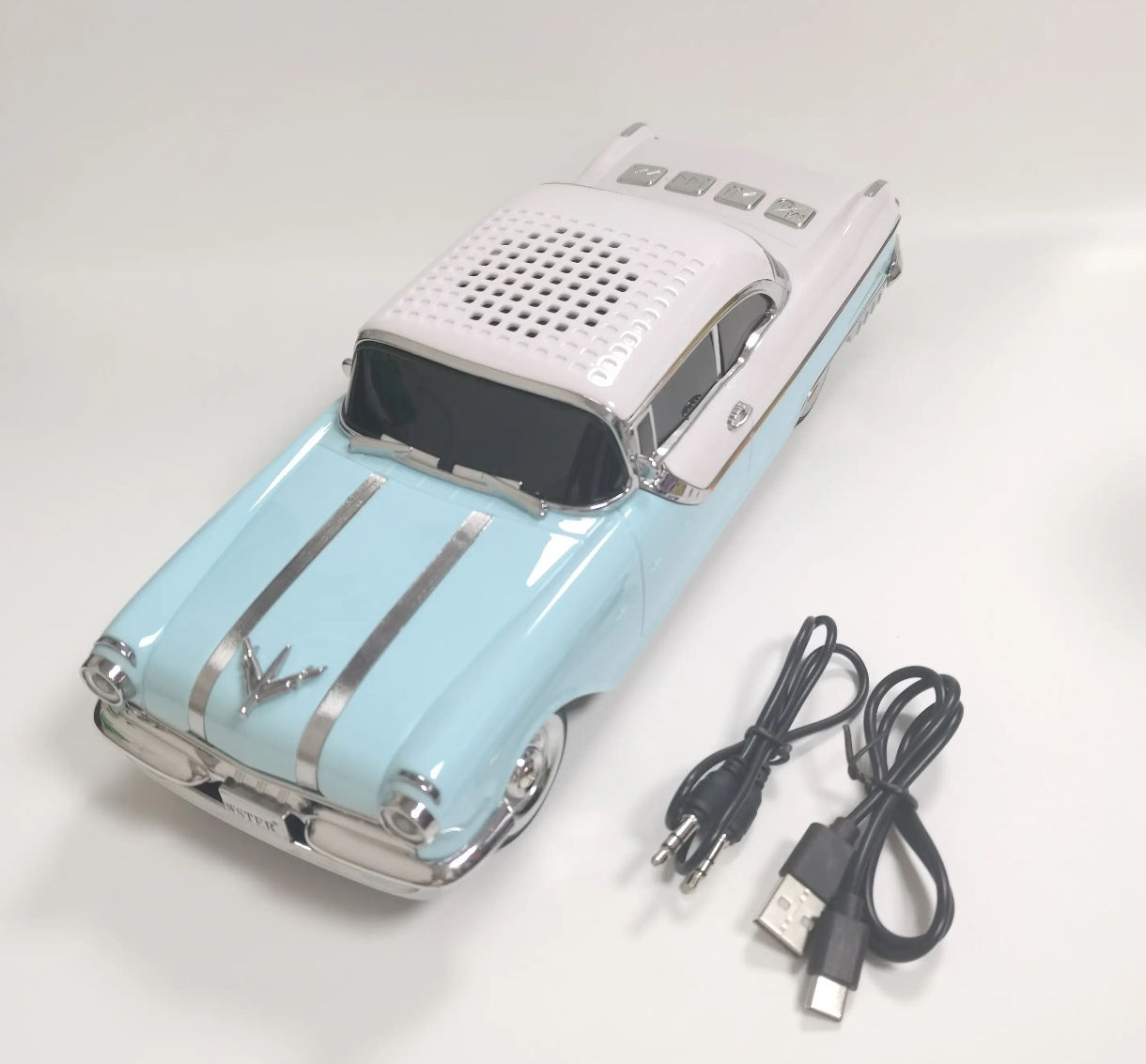 Колонка Ретро машинка